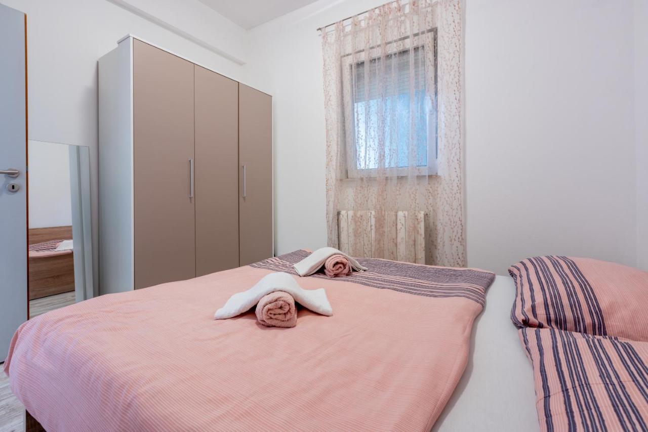 קריקווניצה Apartments Antonija מראה חיצוני תמונה