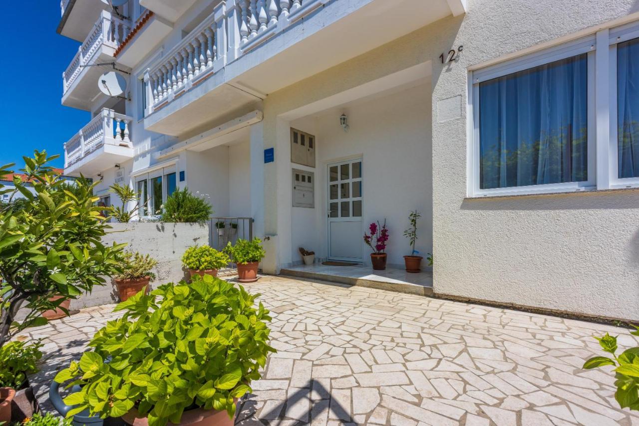קריקווניצה Apartments Antonija מראה חיצוני תמונה