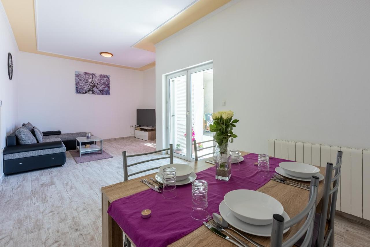 קריקווניצה Apartments Antonija מראה חיצוני תמונה