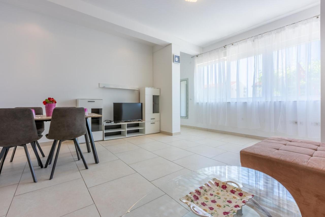 קריקווניצה Apartments Antonija מראה חיצוני תמונה